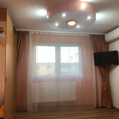 Fox Studio Apartment Bucharest