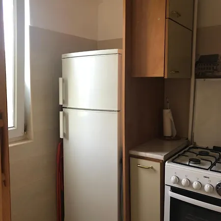 Fox Studio Apartment *